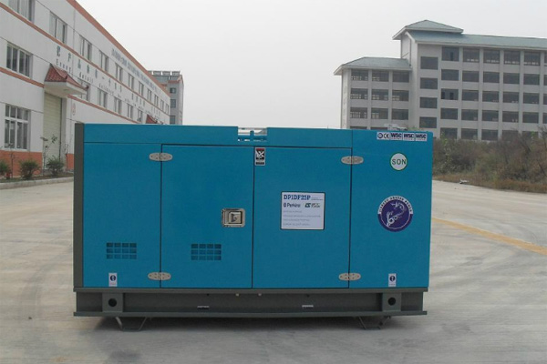 汉中发电机租赁如何正确安装空气滤清器？
